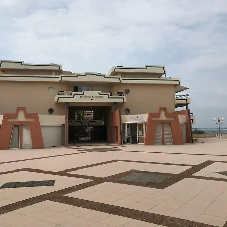 Le Zephyr, Superbe A La Corniche Avec Parking Sète