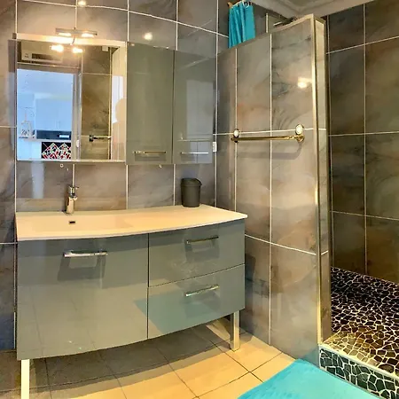 Le Zephyr, Superbe A La Corniche Avec Parking Apartment Sète
